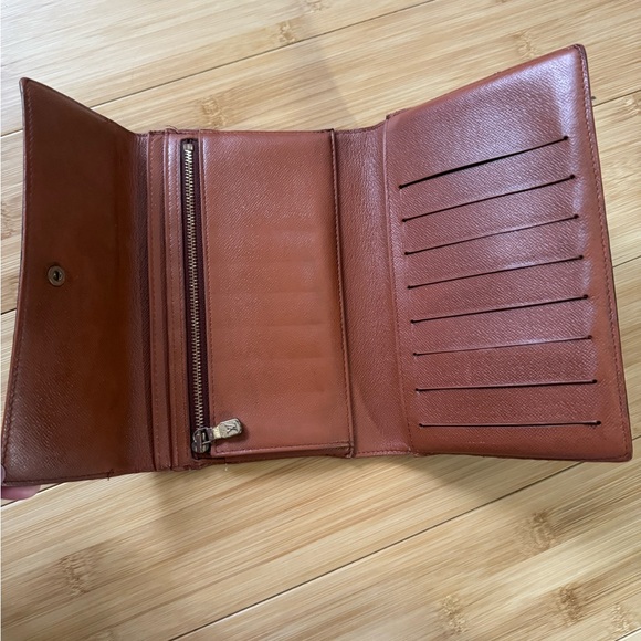 Louis Vuitton Passport pochette Big size Trifold compact wallet - Picture 4 of 8